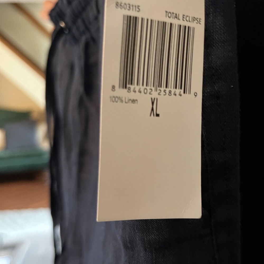 Navy Neiman Marcus pants